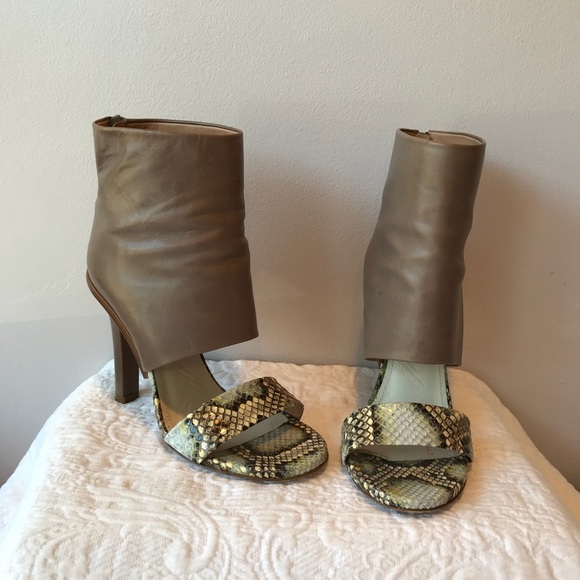 MAISON MARTIN MARGIELA Python Ankle Sandal Bootie - Picture 5 of 8